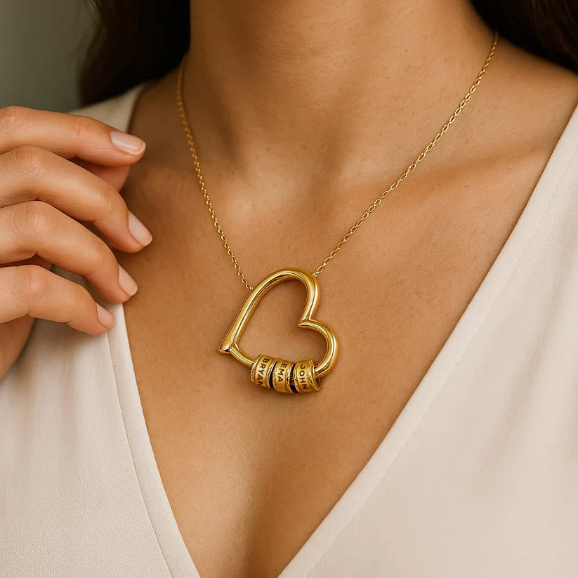 Family's Love Engraved Pendant
