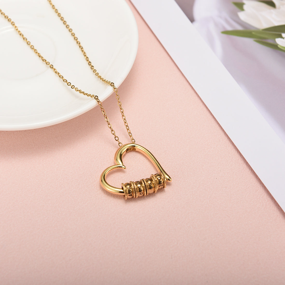 Heart of Our Family – Personalized Necklace with A Dozen Roses Box